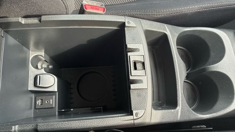 Nissan Qashqai 1.2 DiG-T N-Connecta 5dr Petrol Hatchback